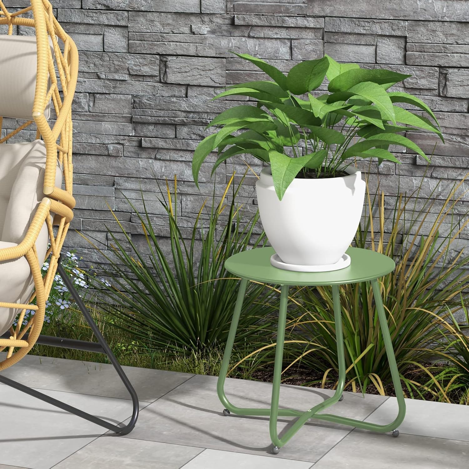 ACCVER Outdoor Side Table, 18-inch Small Round Side Snack Table with Adjustable Feet, Anti-Rust Metal End Accent Table for Patio Porch Balcony, Green